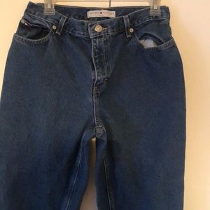 Woman’s high waisted Tommy Hilfiger Blue jeans